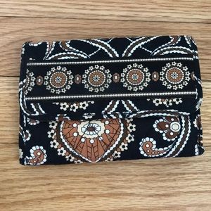 Vera Bradley small wallet